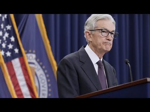 US Federal Reserve keeps interest rates unchanged as it awaits the impacts of Trump's global tariffs