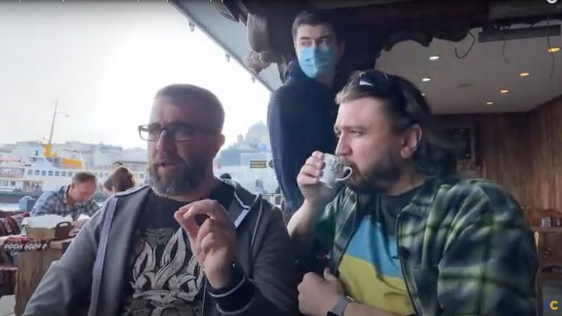 ПЕТРОВ И ЛУГАНСКИЙ НА БОСФОРЕ