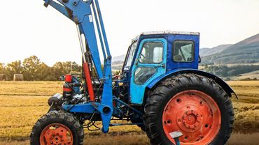 РОМАН В КУРСКОЙ ДЕРЕВНЕ / Посетил тест-драйв КВАДРОЦИКЛОВ