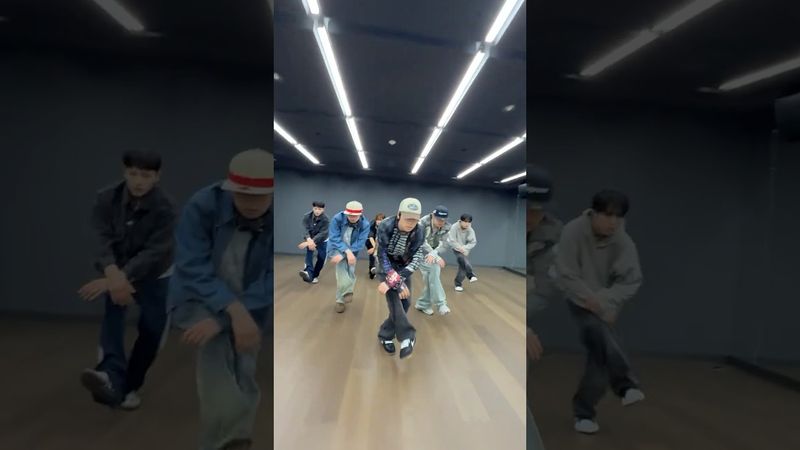 #ChillLit 님 keeps simmering... | #HARU #SEITA #HYUI