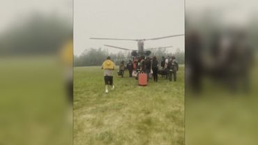 Коренных жителей эвакуировали из горящего заповедника в Канаде