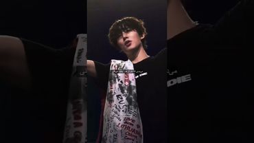 همه عاشقشن💯🌚#shorts #bts#lisa_bts7#بی_تی_اس#تهیونگ #جونگ_کوک#کیپاپ#اکسپلور#btbt #bts_official_bighit