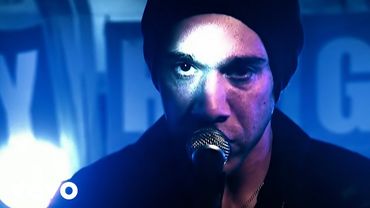 She Wants Revenge - Tear You Apart (Closed Captioned)