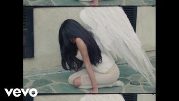 Madison Beer - angel wings (Official Visualizer)