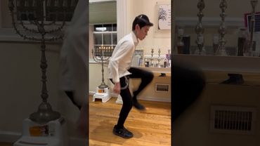 Jewish Boys walking on air during Chanukah! Dancing pros! 📷: Breakdancing_bros