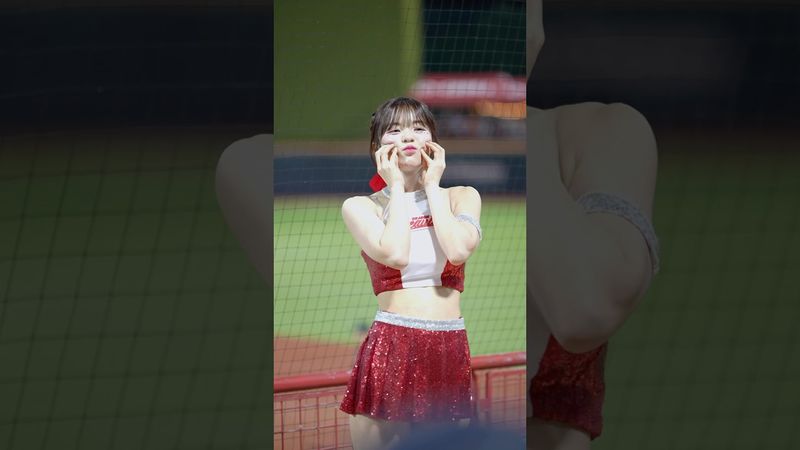 多慧一言不合就開始耍可愛欸😍​⁠@lee_dahye