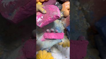 Pink Dyed Chalk ASMR crush #shorts #virulshorts