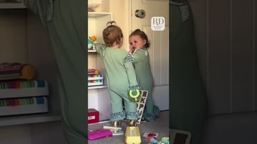 Caught the twin sisters in a hilarious conversation today!