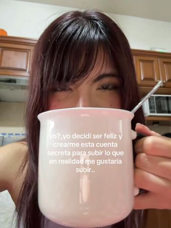 #creatorsearchinsights #secretaccount #coffee #justme #paratii 