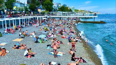 ЯЛТА. ВРЫВАЕМСЯ в ЛЕТО! Массандровский пляж БИТКОМ! Открылся ОКЕАНАРИУМ! КРЫМ СЕГОДНЯ 2025