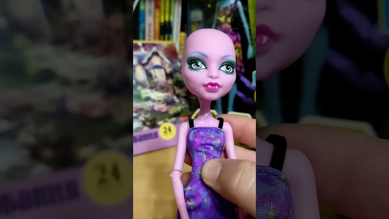 Кукла Monster high, оборотень из серии Сolour me creepy.Раскрась меня страшно. Распаковка и обзор.