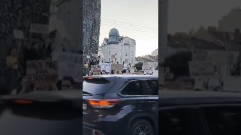 Мирна акція протесту проти прийнятого Верховною Радою закону, який обмежує незалежність НАБУ та САП