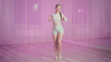 Танцевальная тренировка для начинающих по Female Dancehall 💃 | Танцуем самые горячие движения