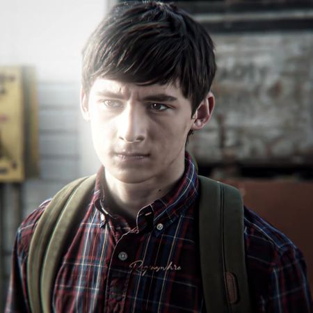 i’m tryna learn how to edit again oml #lanaparrilla #reginamills #fyp...