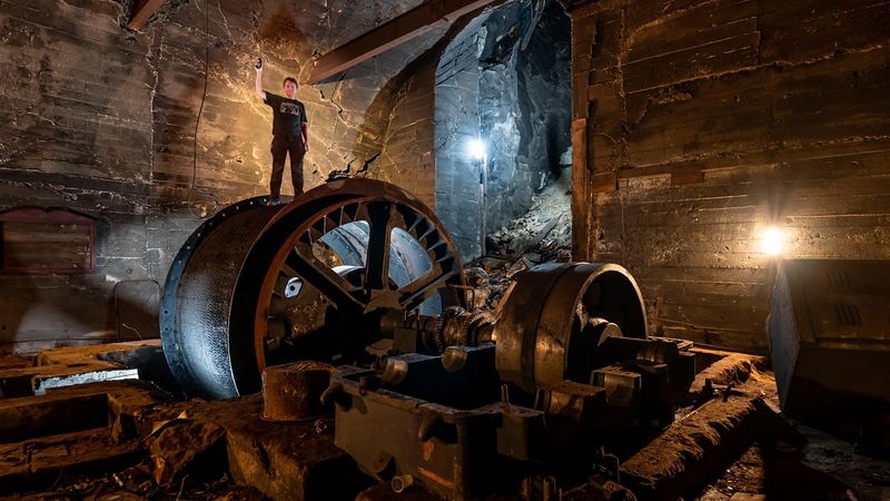 Попали в ЗАБРОШЕННУЮ ШАХТУ по добыче свинца