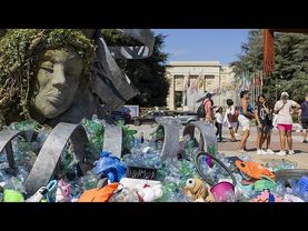 Delegates from 100 countries meet for last-chance talks to reduce plastic pollution