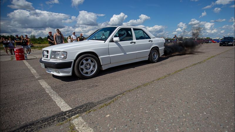 Mercedes w201 superturbodiesel против самых мощных.дрэг рейсинг