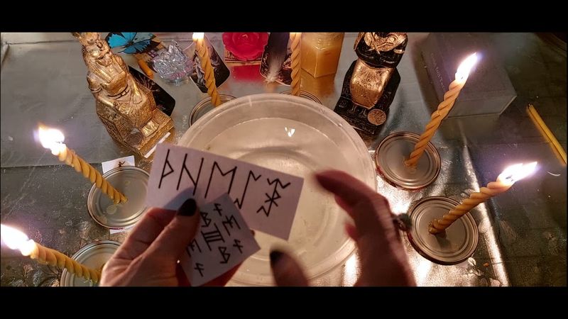 Мощная чистка от кладбищенского приворота, приворота на крови, порч на судьбу, отворота, привязок.