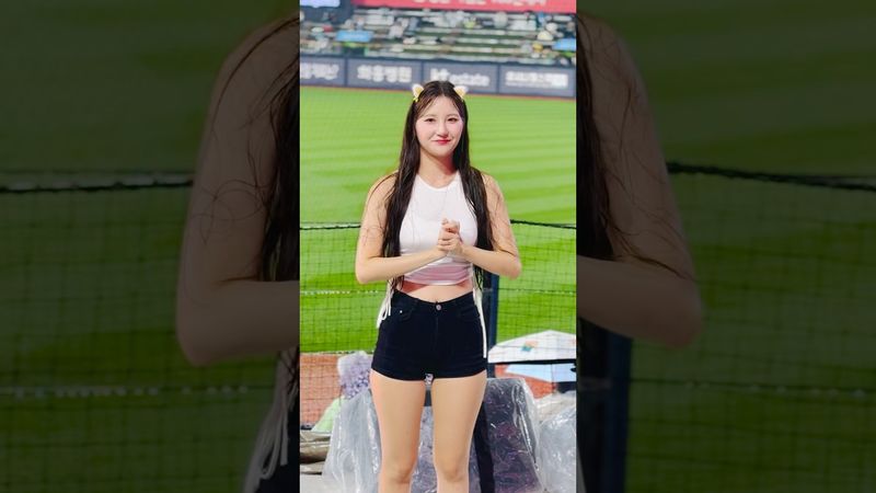 수중전이 편안한 해리님 #김해리 #김해리치어리더#ktwiz #kt위즈 #kt위즈치어리더