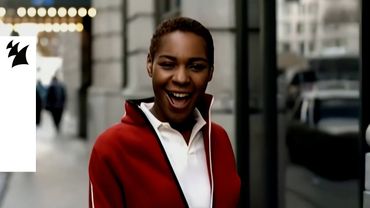 Sonique - It Feels So Good (Official Music Video)