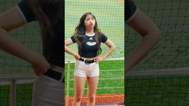 아웃되면 나오는 오리 🐤 #이서윤 #이서윤치어리더#ktwiz #kt위즈 #kt위즈치어리더