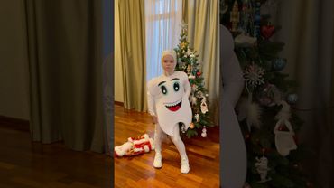 Под Новый год мне Дед Мороз подарочки занес #качает #betsy #подновыйгод #дедмороз #бетси