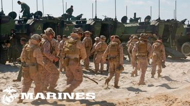 Marines statunitensi: Veicolo da combattimento anfibio (ACV) durante le esercitazioni in California.