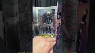 This Tokyo Ghoul Ken Kaneki figure has cool attachments and swappable pieces. Presented by @jazwares