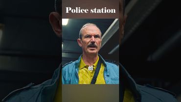 El hombre irrumpió solo en la estación de policía por la recompensa.#movie #shorts