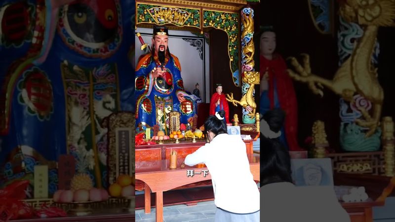 拜拜千萬不要再雙手合十了！#三清祖師 #道觀 #道教 #道教文化 #正能量 #玄學 #風水 #拜神 #儀式