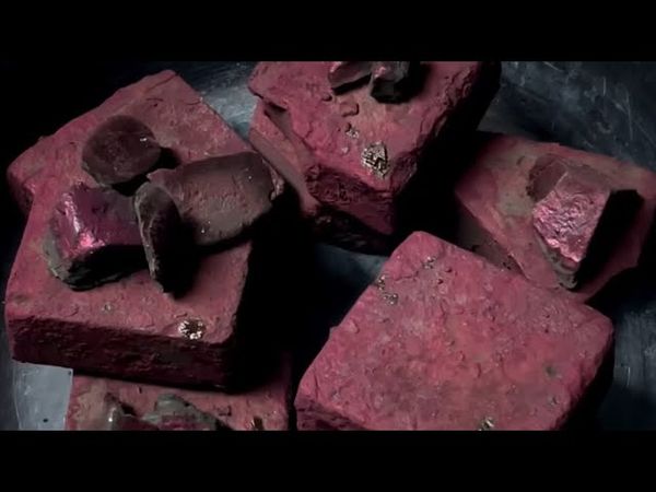 Black Dyed Fresh Chalk