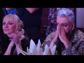 Россияне призвали Киркорова остаться в Америке после выступления перед сборщицей денег той стороне