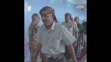 طارق صالح يستقبل جموع المواطنين ويتبادل معهم تهاني العيد