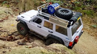 TFL-T10 Full Metal Jeep Cherokee Gaya RUN 2