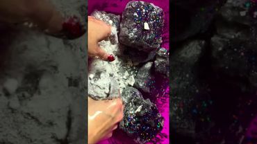 Thick Black Pasted Chalk