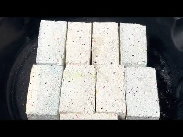 Extra Dusty & Sandy Gym Chalk 