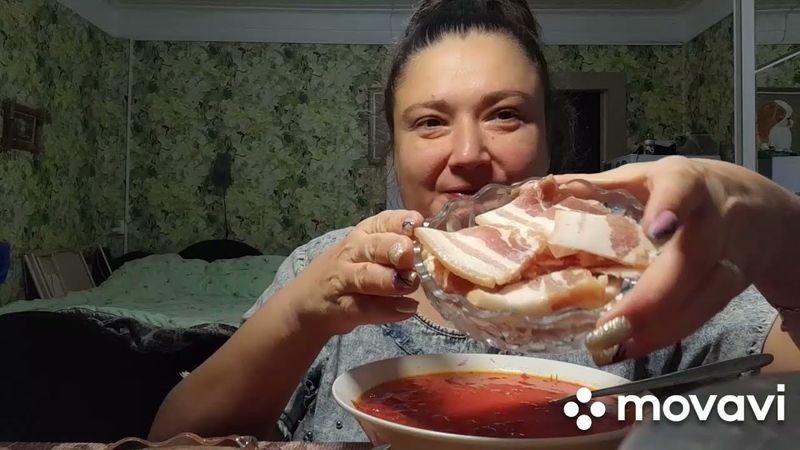Мукбанг😝🤪Домашний Борщ🍲🥄Аджика🥫Сало💋💋💋