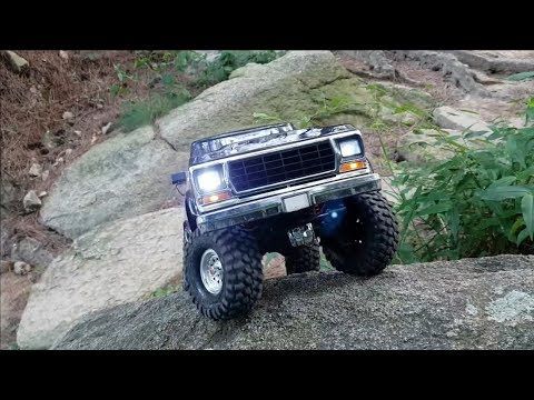 RC카 트랙사스 포드 브롱코Traxxas TRX4 Ford Bronco Rock Crawler