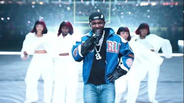 Kendrick Lamar Performs Not Like Us at Super Bowl LIX