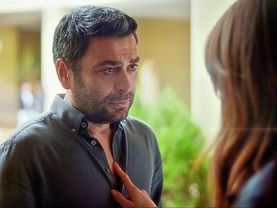 - одним касанием вывела его с дипрессии 🫣 #далекийгород #uzakşehir #a...