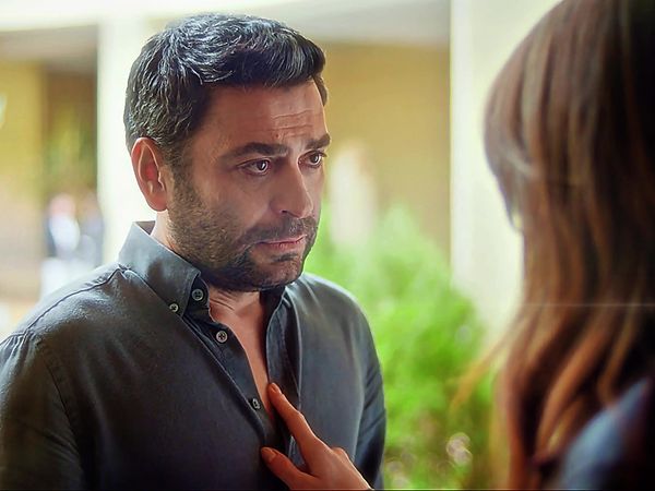 - одним касанием вывела его с дипрессии 🫣 #далекийгород #uzakşehir #a...