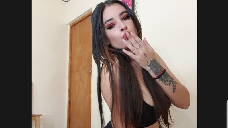 ASMR /LE GUSTAS A TU MEJOR AMIGA Y TE TOCA AHI🔥