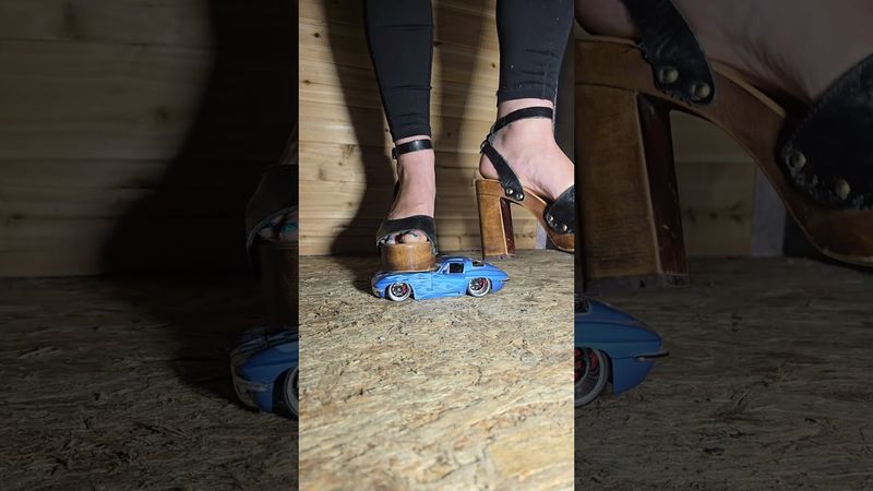 Model Corvette crush part 13 #asmrcrush #asmrcrunch #modelcarcrush #highheels #asmrsounds #asmr