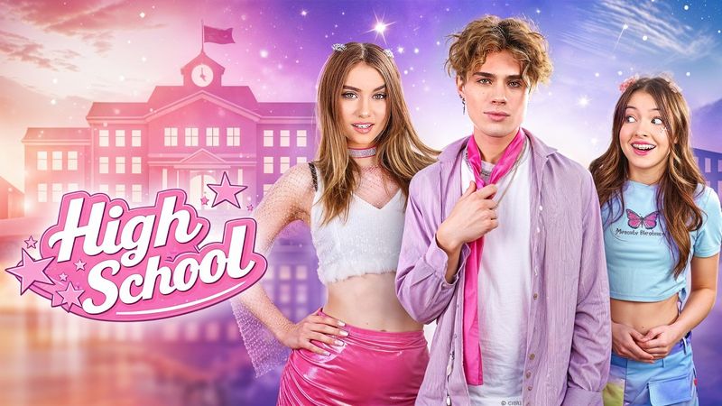 Первый День в Старшей Школе! Кто пытается Разрушить Нашу Школу?