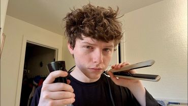 Straight Make Does Your Hair - ASMR