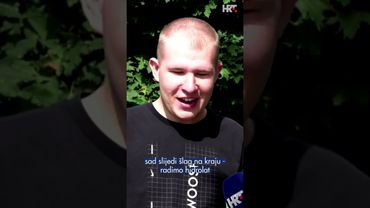 Školski proizvodi na brodskoj tržnici