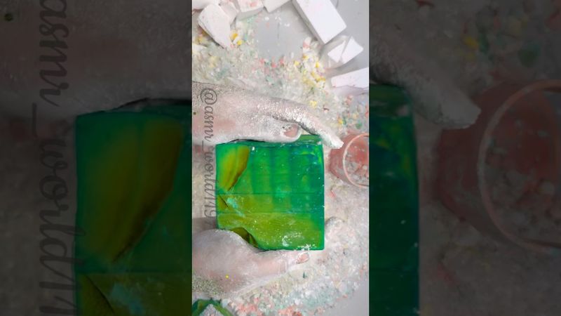 Plain Blocks #relax #crunchycrumbles #oddlysatisfying #rainbowsoap