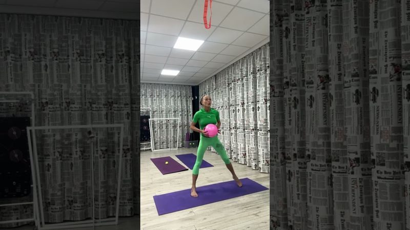 Пилатес с мячом