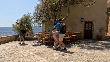 Greece battles gale force winds | AFP