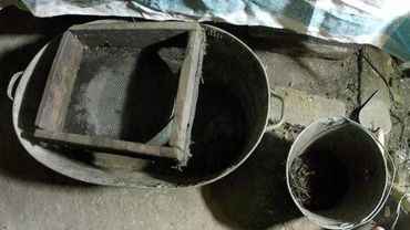 Просеивание биогумуса. Получение органического удобрения в домашних условиях. Лучшее удобрение.